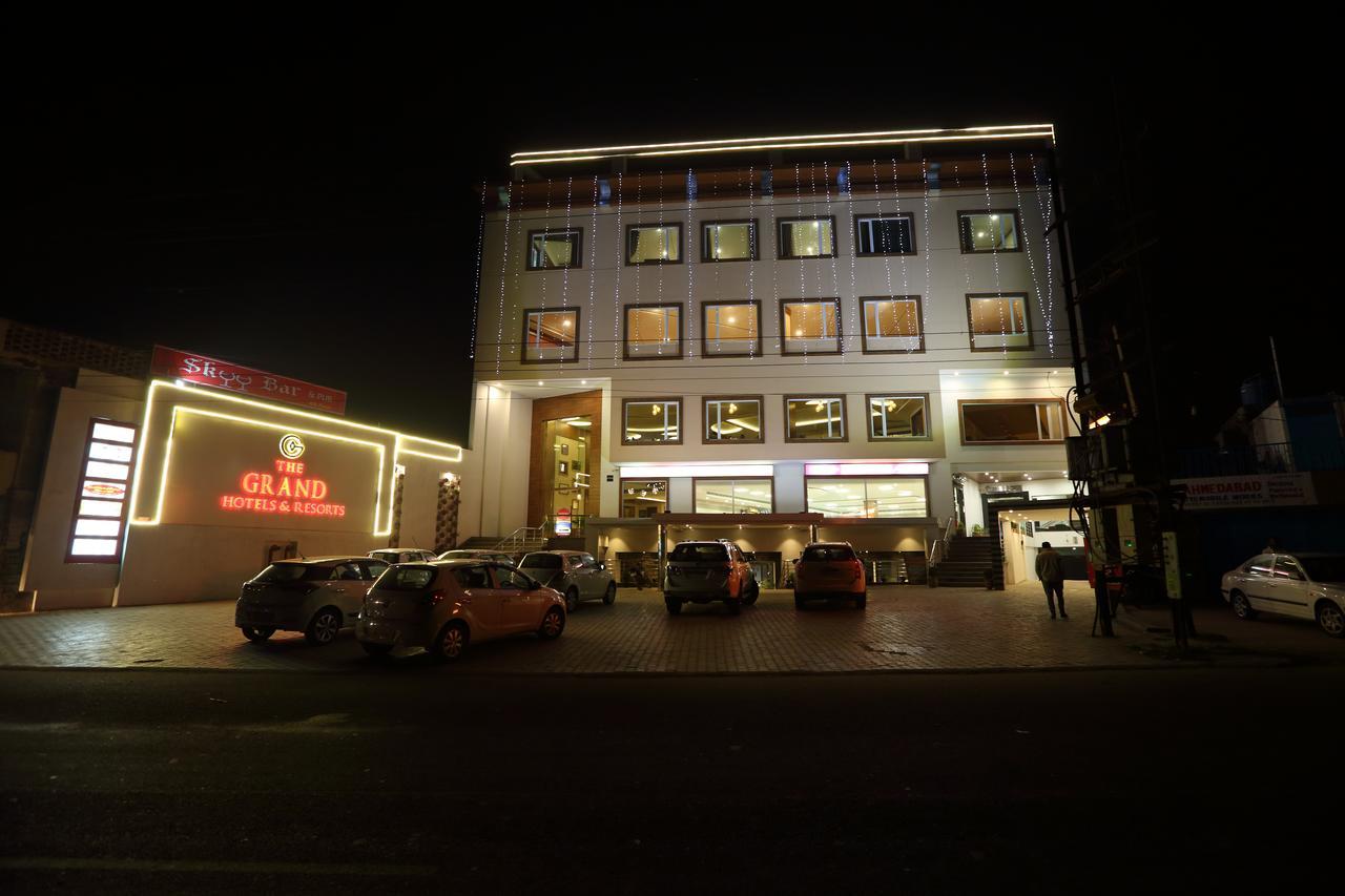 Grand Hotel Nawanshahr Nawāshahr المظهر الخارجي الصورة