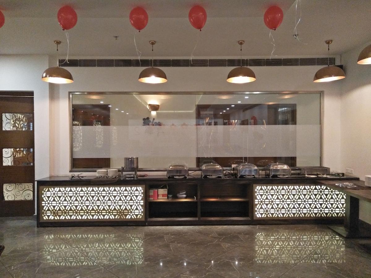 Grand Hotel Nawanshahr Nawāshahr المظهر الخارجي الصورة