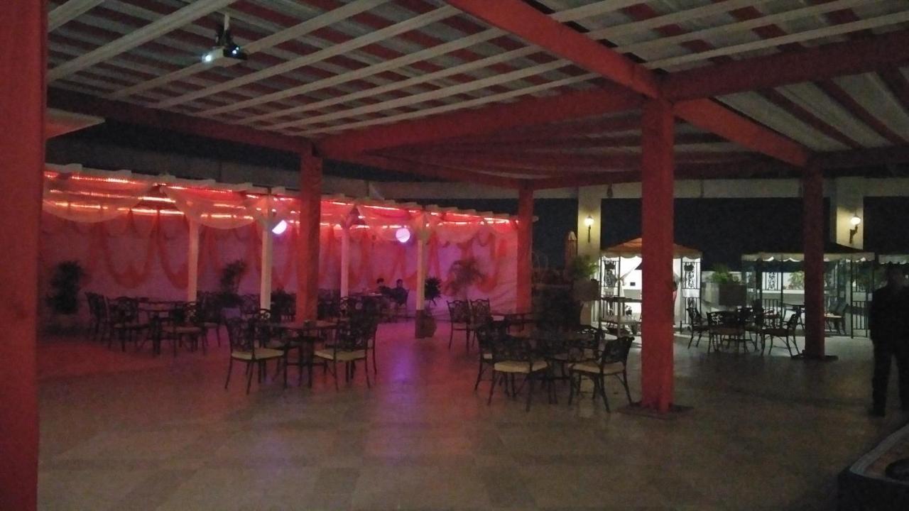 Grand Hotel Nawanshahr Nawāshahr المظهر الخارجي الصورة