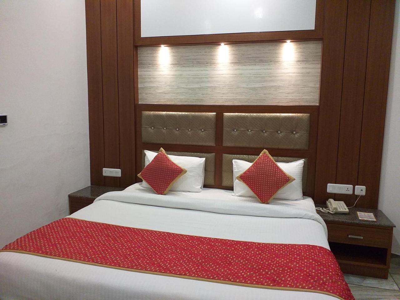 Grand Hotel Nawanshahr Nawāshahr المظهر الخارجي الصورة